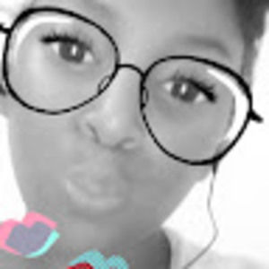 Meet your Posher, Kisha